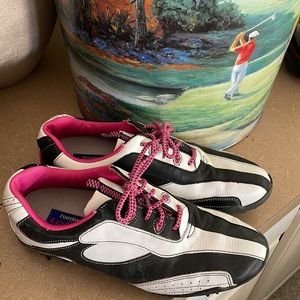 Footjoy Women’s golf shoes